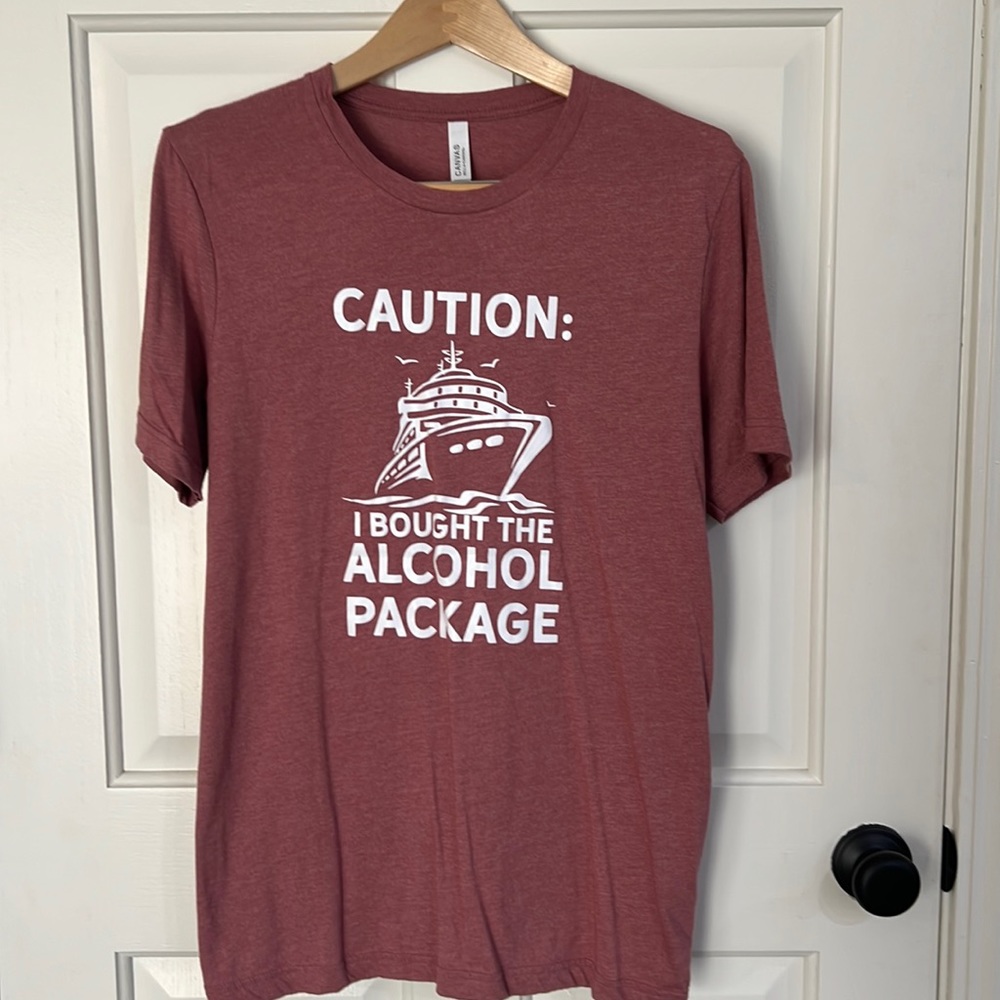 Large, Great Condition, Worn Once on our Cruise! FUN!